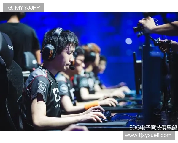 S15LOL赛事中EDG如何掌控局势解析及其在CSGO中的表现分析